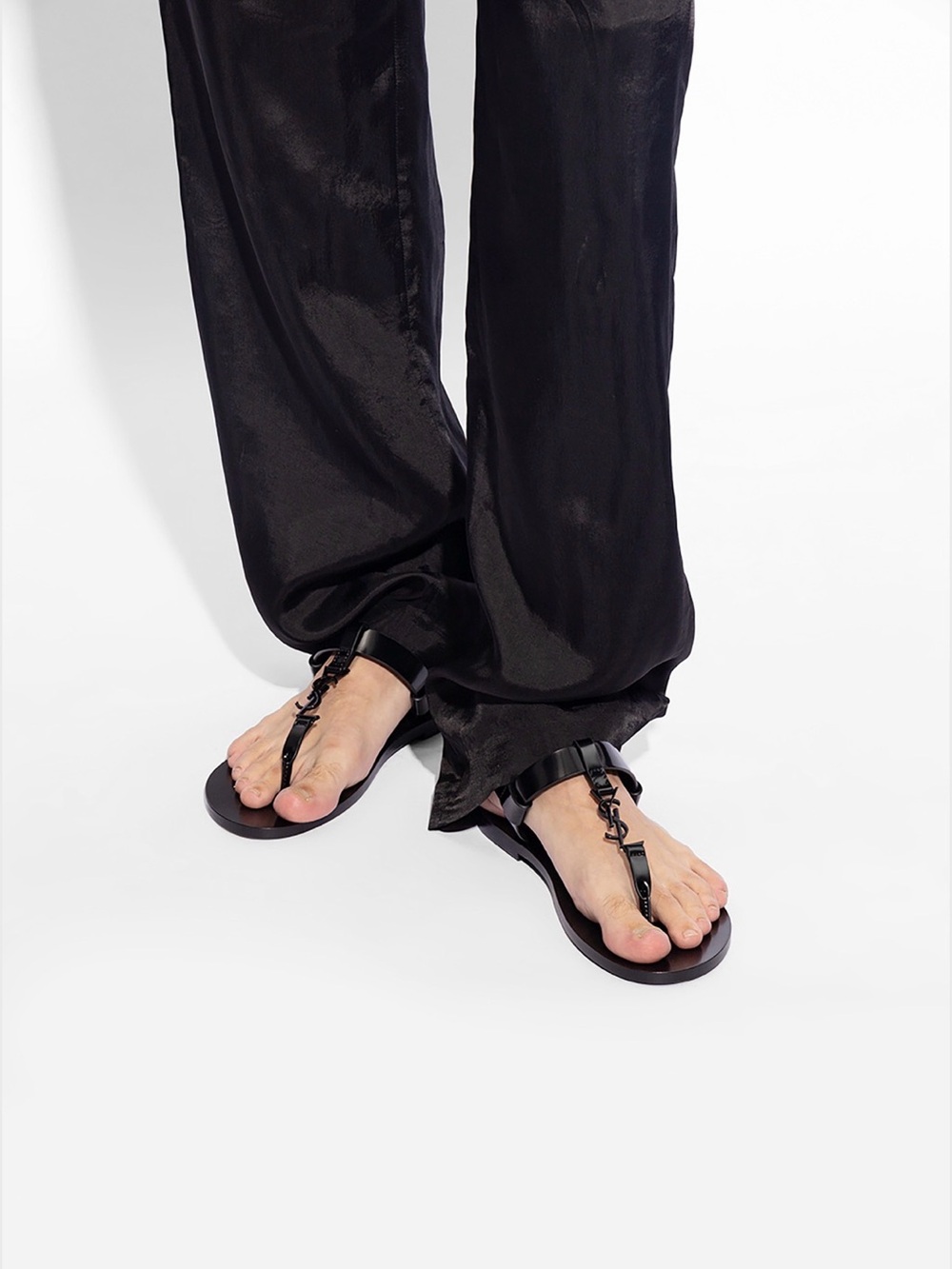 AUTHENTIC Saint Laurent Men Cassandre Leather Sandals In Black - Size 42
